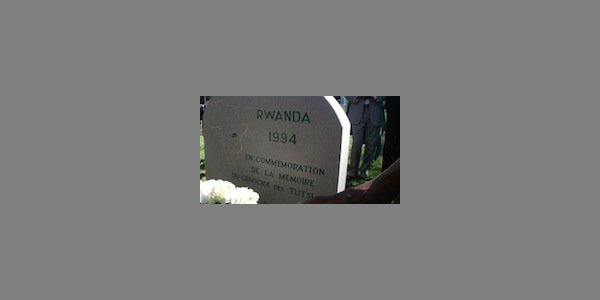 Image:21èmes Commémorations du génocide des Tutsi à Paris